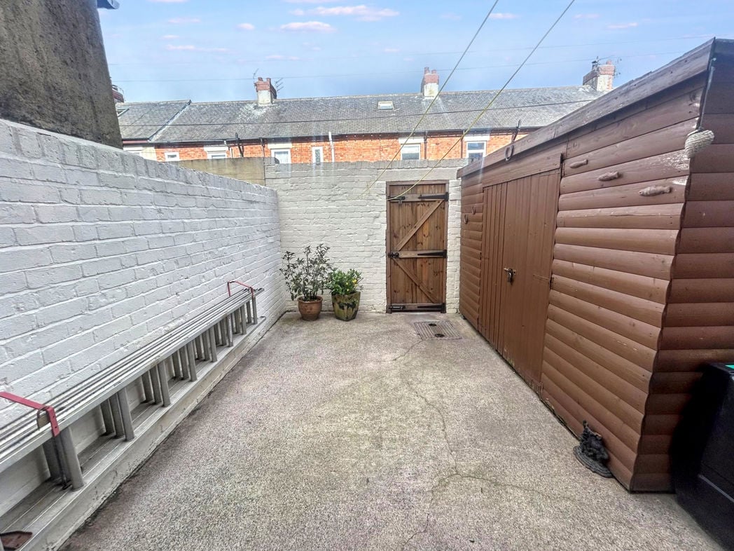 Property image 11 of 12