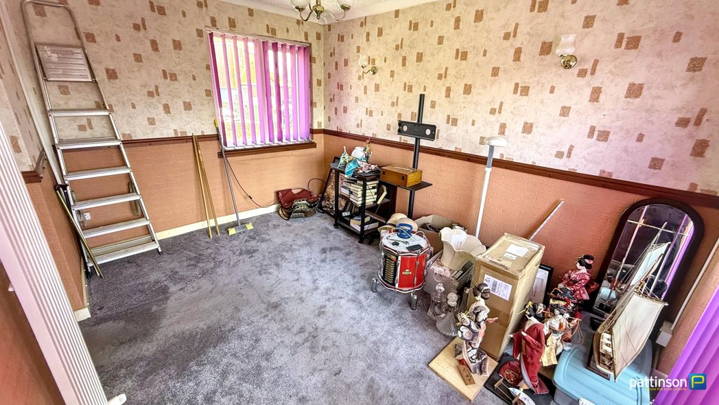 Property image 9 of 22