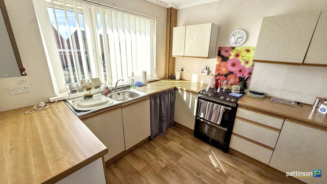 Property image 6 of 22