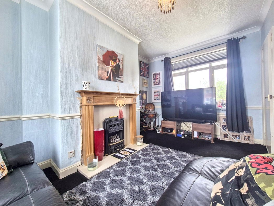 Property image 5 of 17
