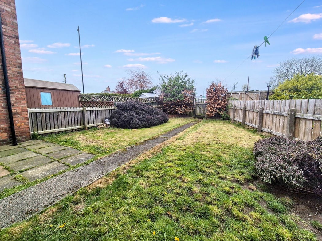 Property image 16 of 17