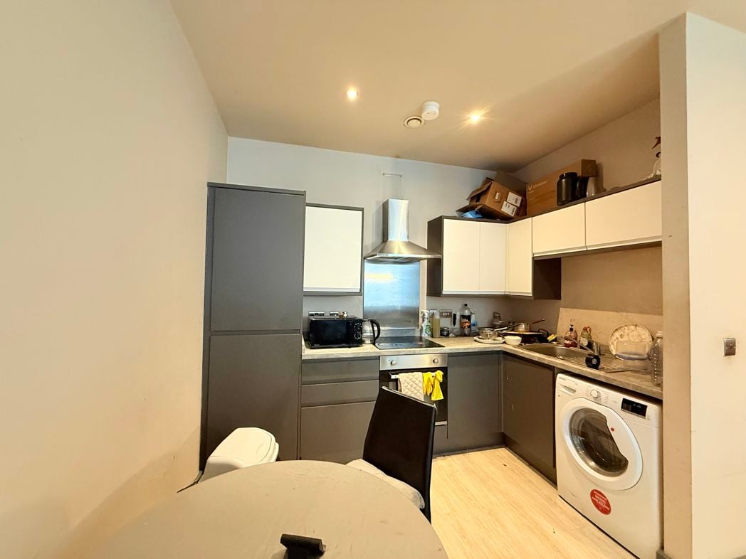 Property image 2 of 10