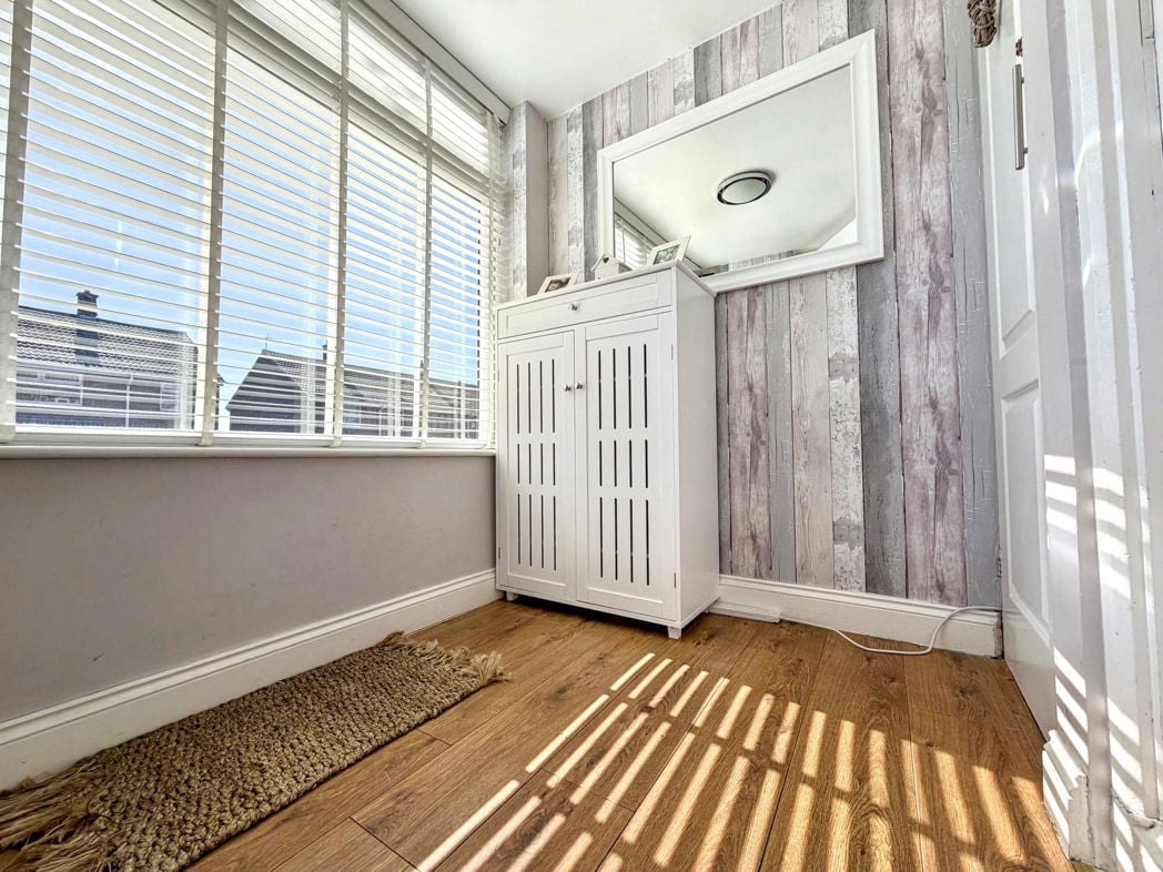 Property image 4 of 23