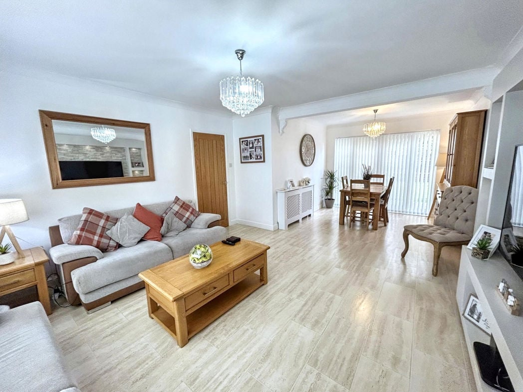 Property image 2 of 14