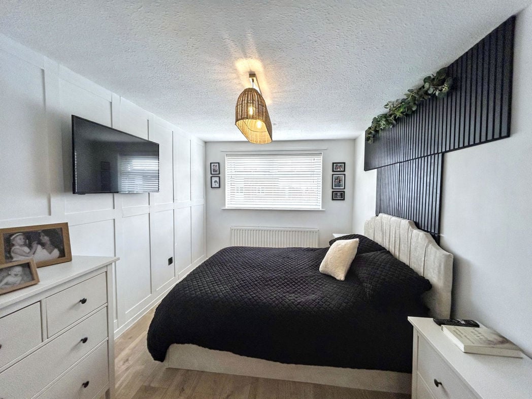 Property image 6 of 11
