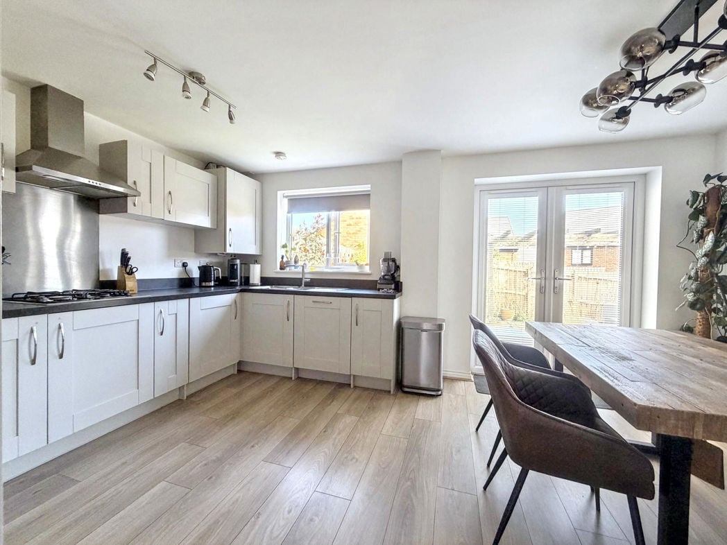 Property image 7 of 21