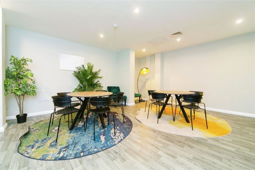 Property image 12 of 16