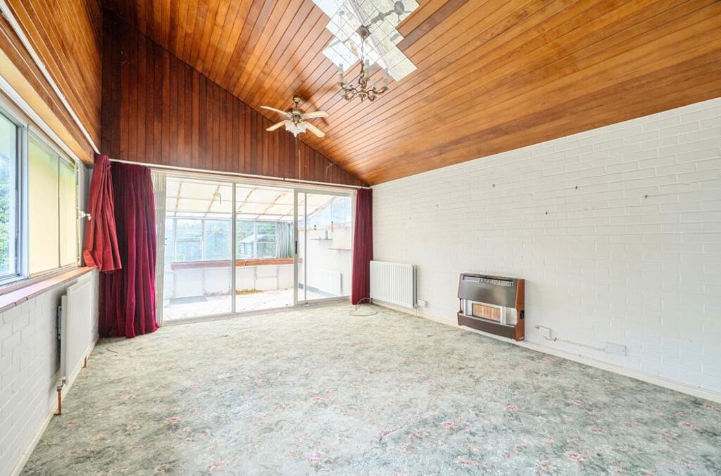 Property image 5 of 18