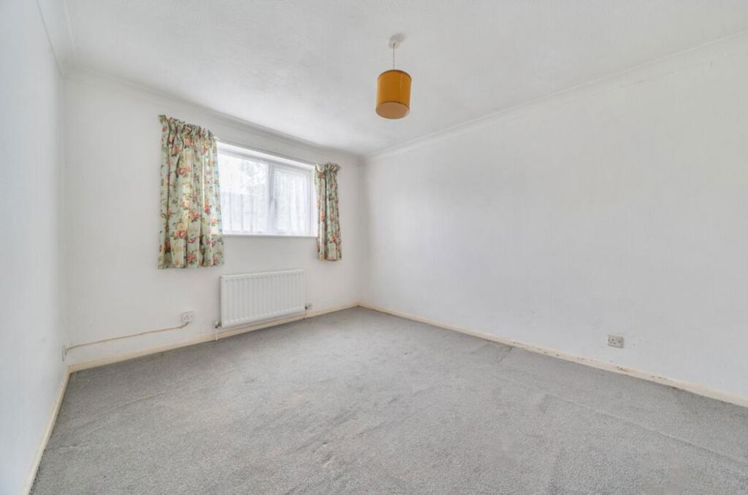 Property image 10 of 18