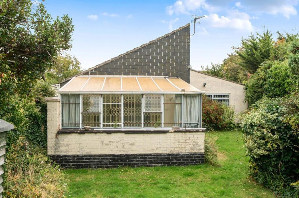 Property image 16 of 18