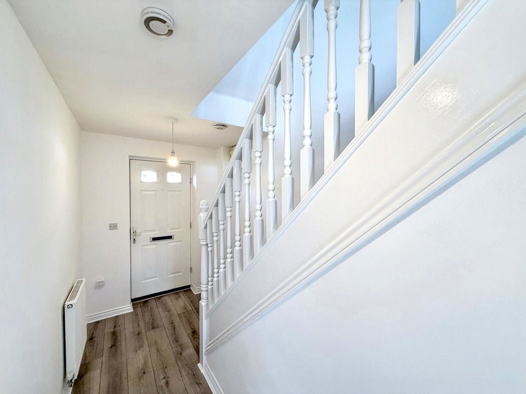 Property image 3 of 23
