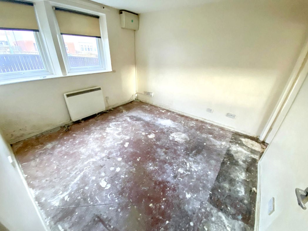Property image 3 of 20