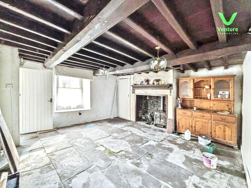 Property image 4 of 35
