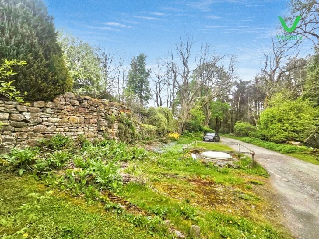 Property image 23 of 35