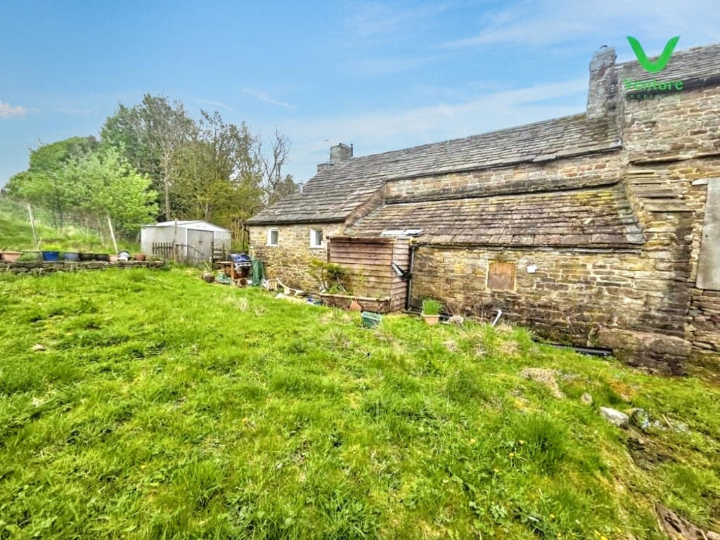 Property image 24 of 35