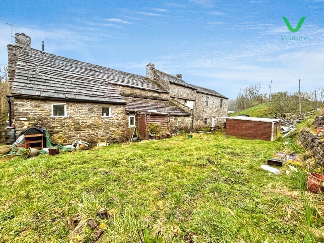 Property image 2 of 35