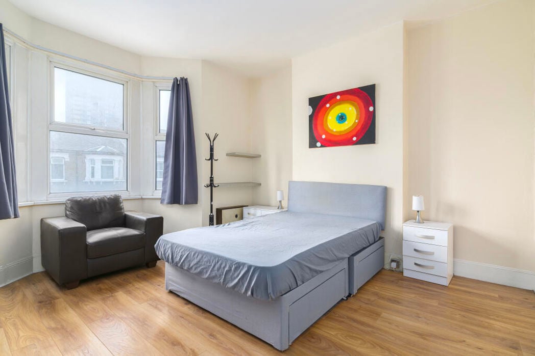 Property image 1 of 16