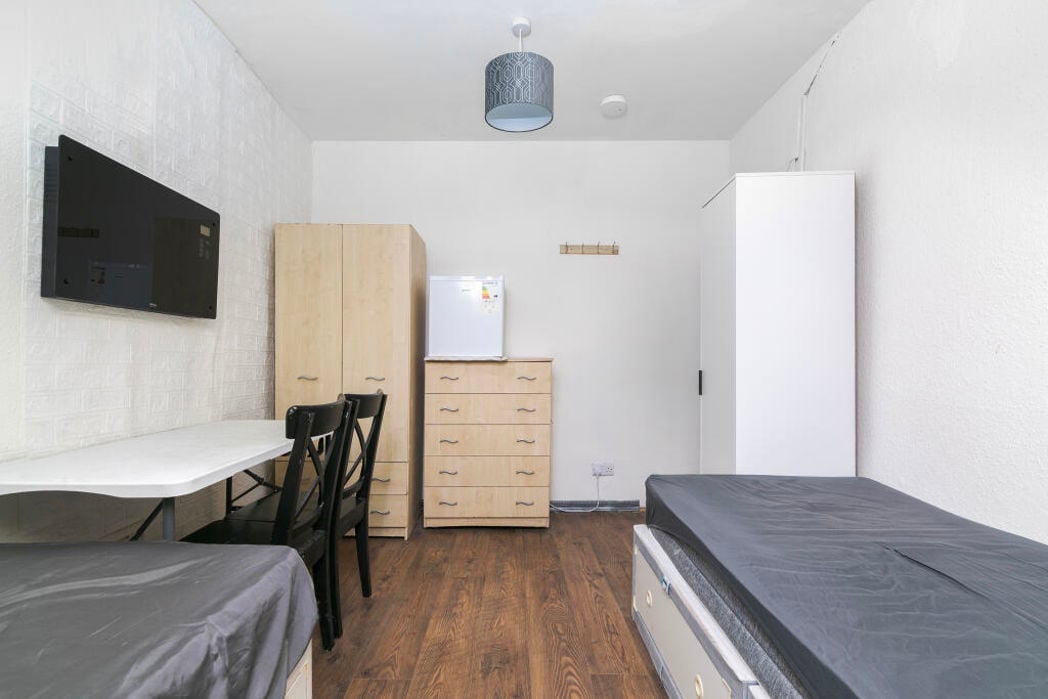 Property image 12 of 16