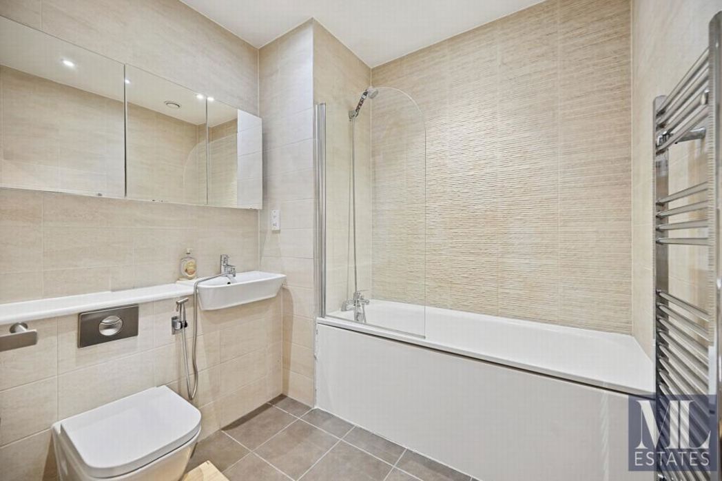 Property image 5 of 12