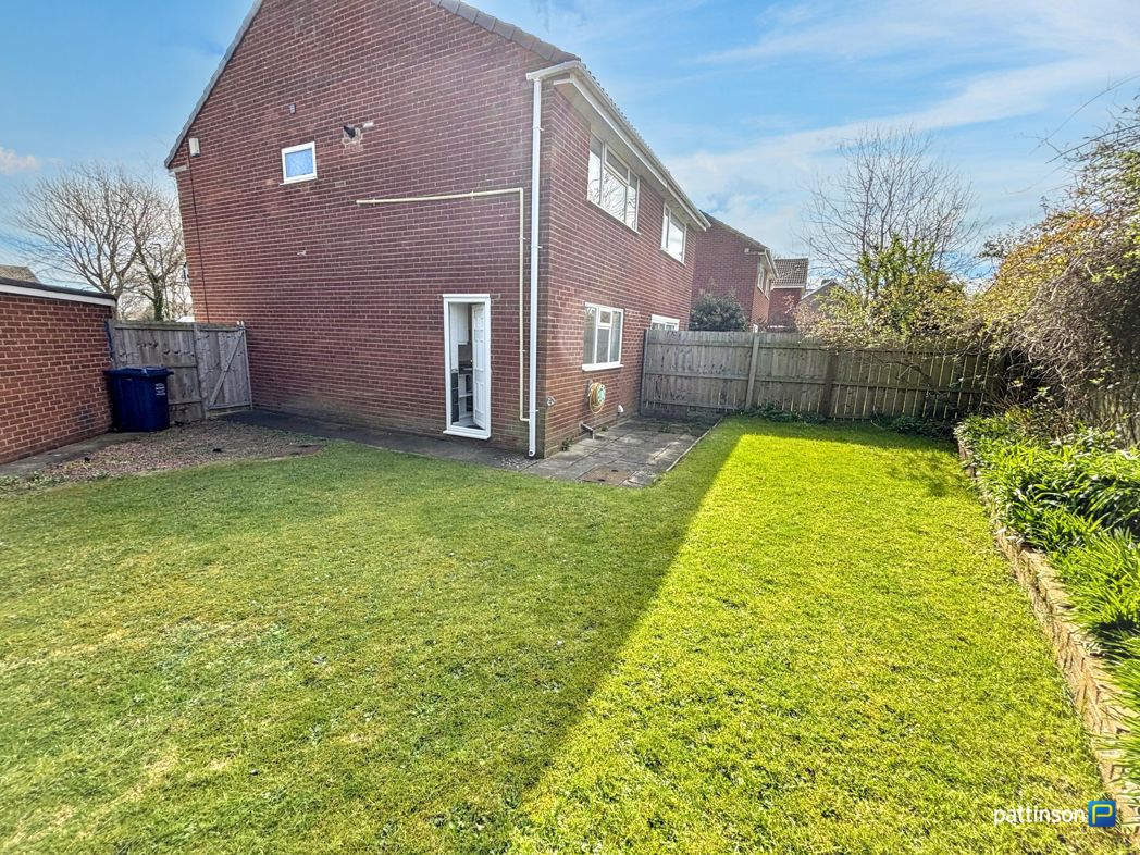 Property image 12 of 16