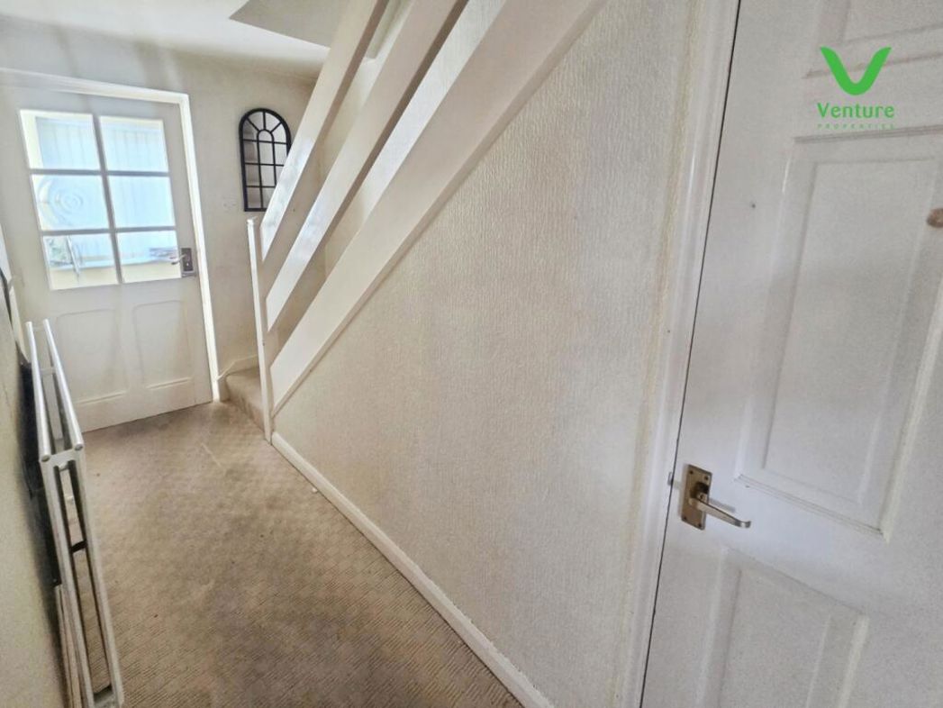 Property image 7 of 16