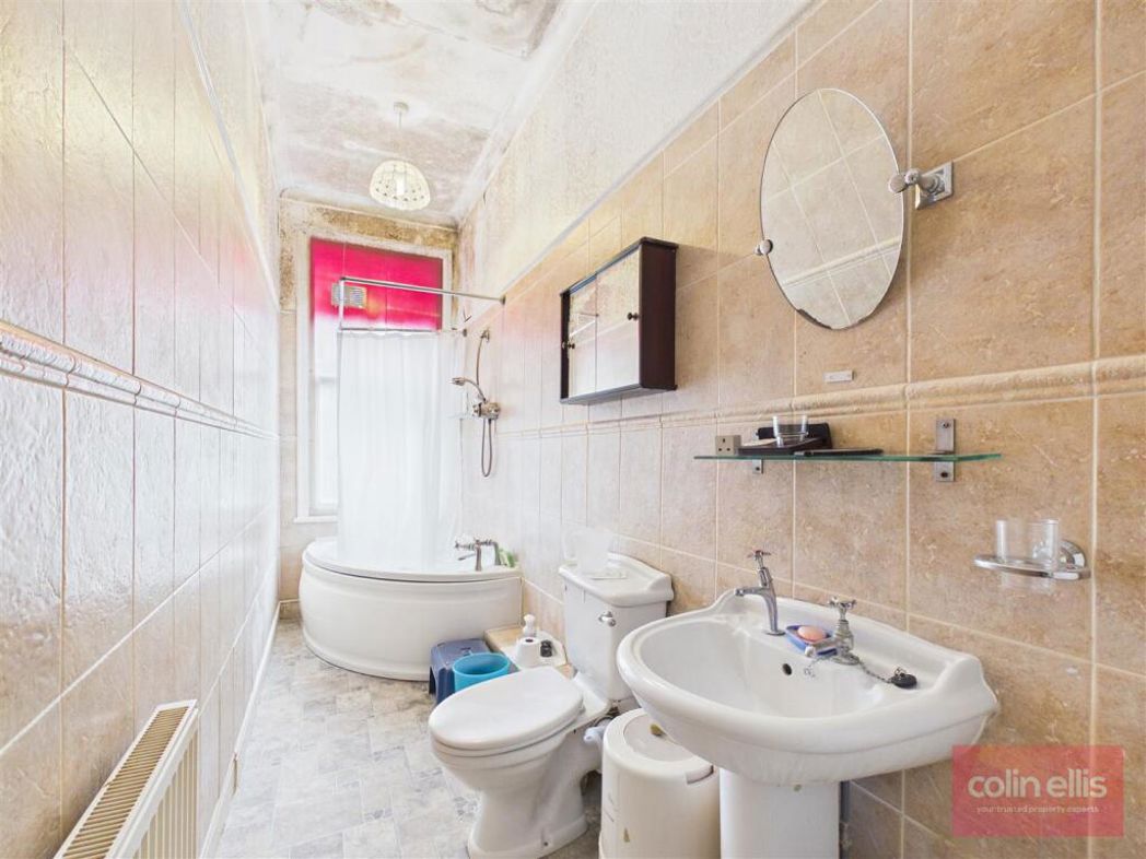 Property image 6 of 8