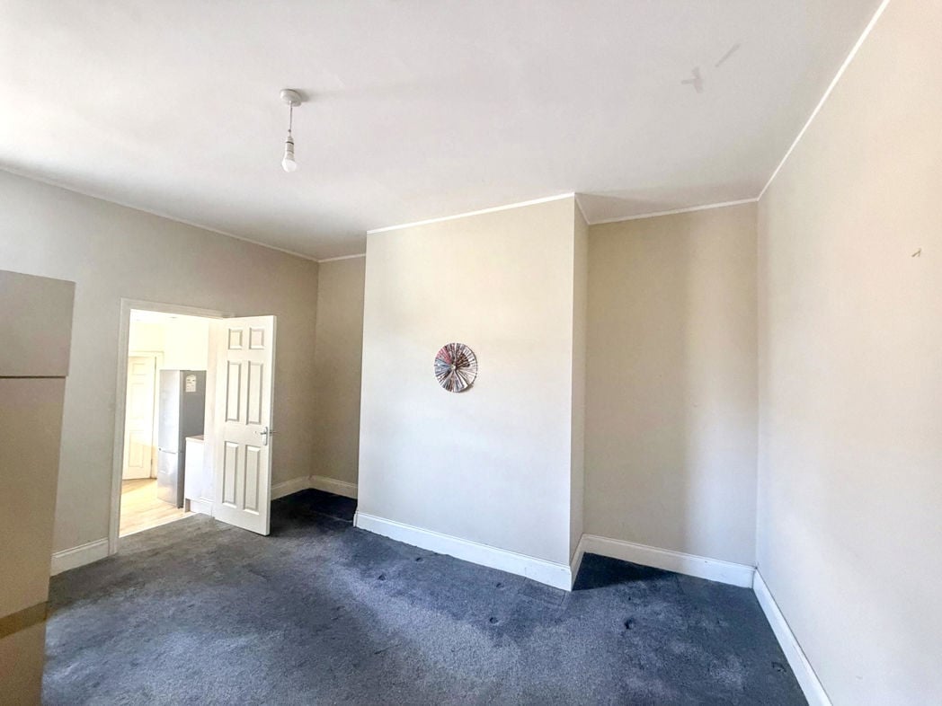 Property image 5 of 7