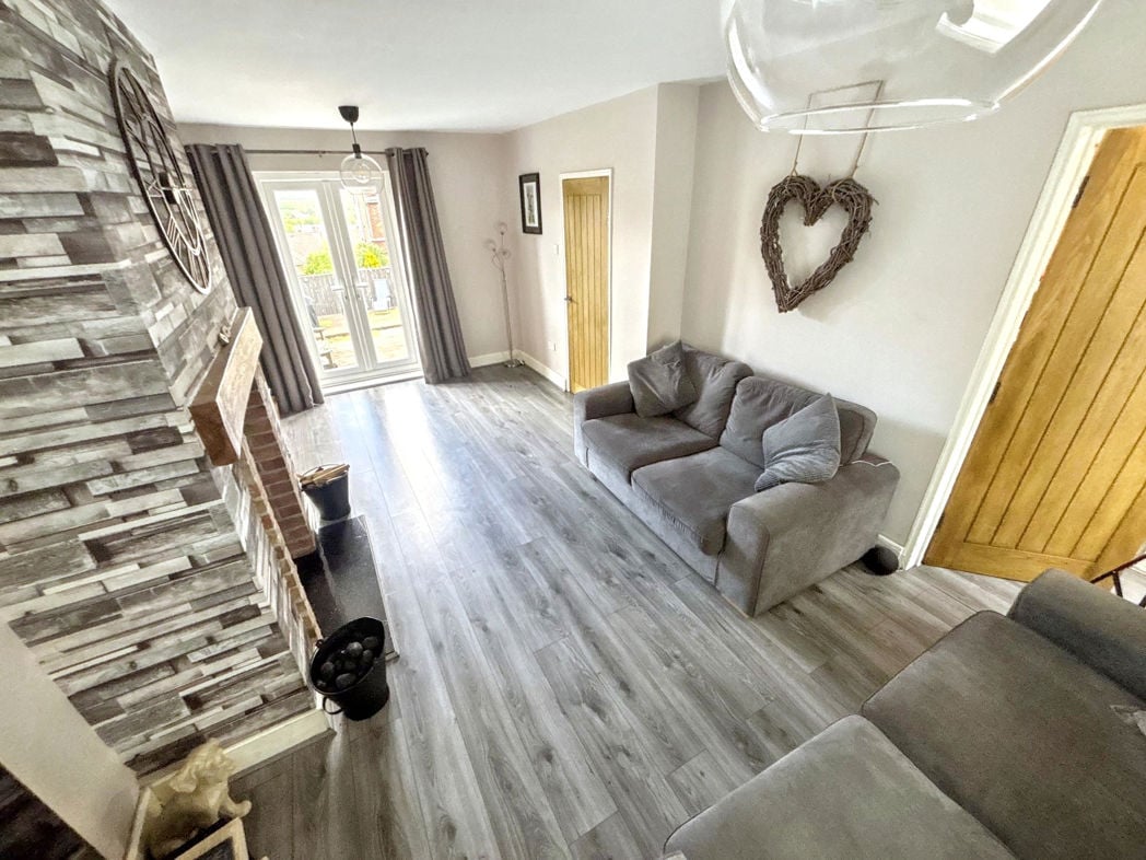 Property image 3 of 16