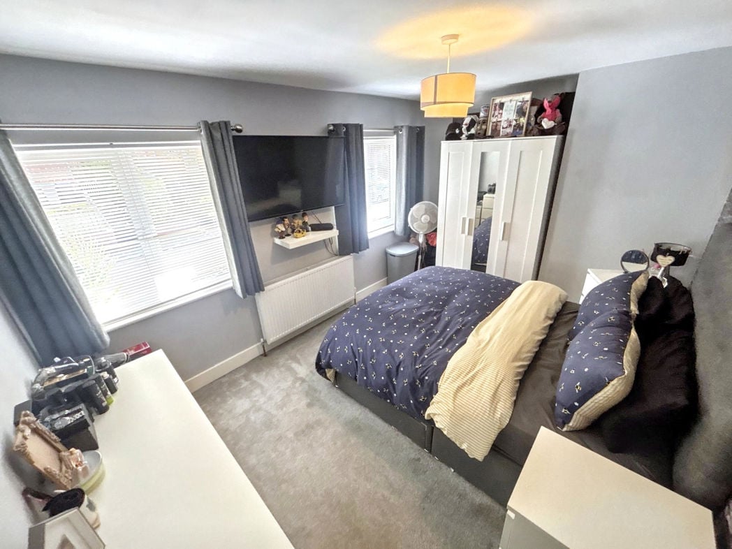 Property image 7 of 16