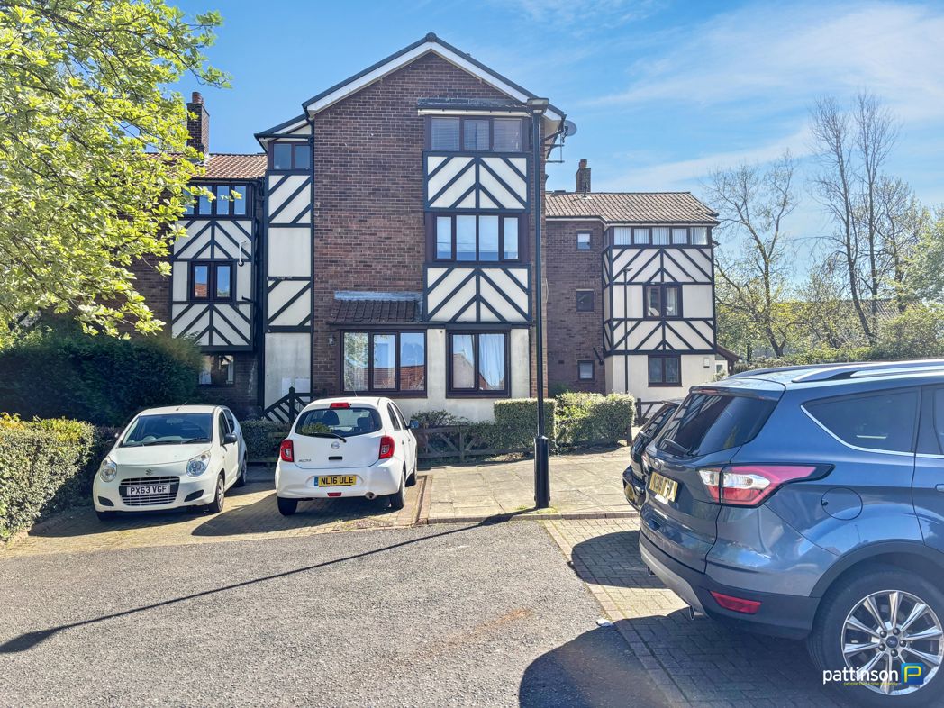 Property image 2 of 10