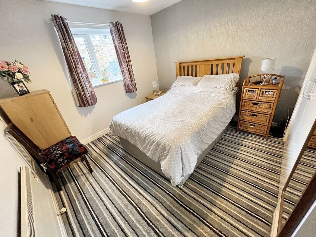 Property image 5 of 7