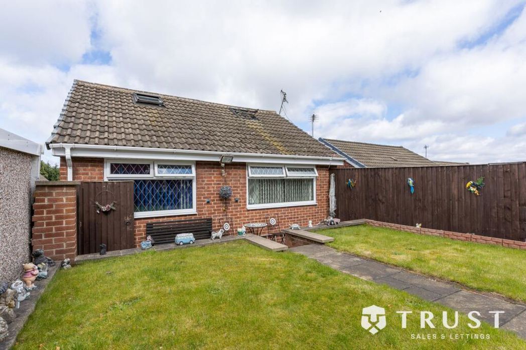 Property image 3 of 28