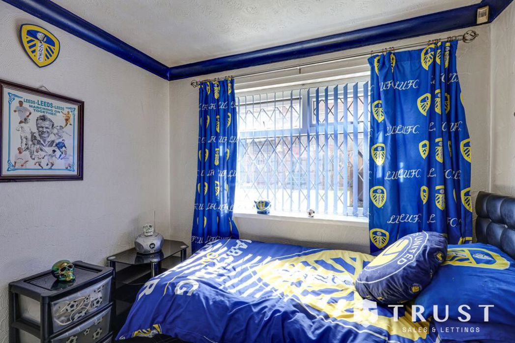 Property image 15 of 28