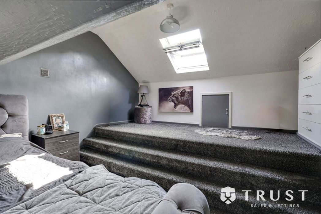 Property image 20 of 28