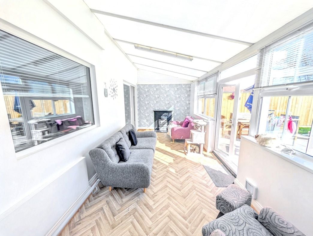 Property image 10 of 18
