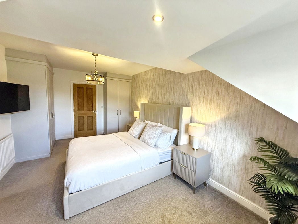 Property image 14 of 24