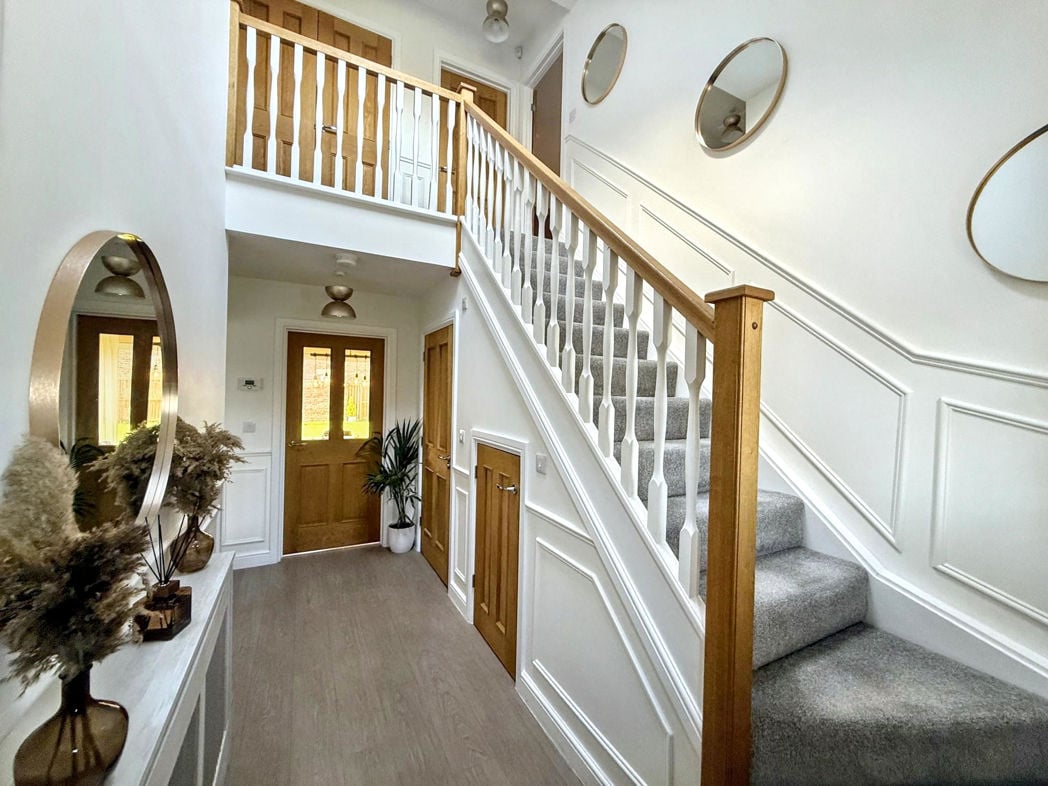 Property image 12 of 24