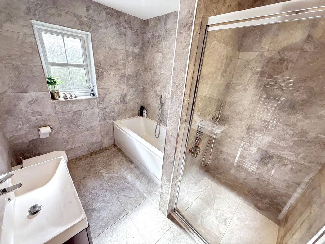 Property image 20 of 24