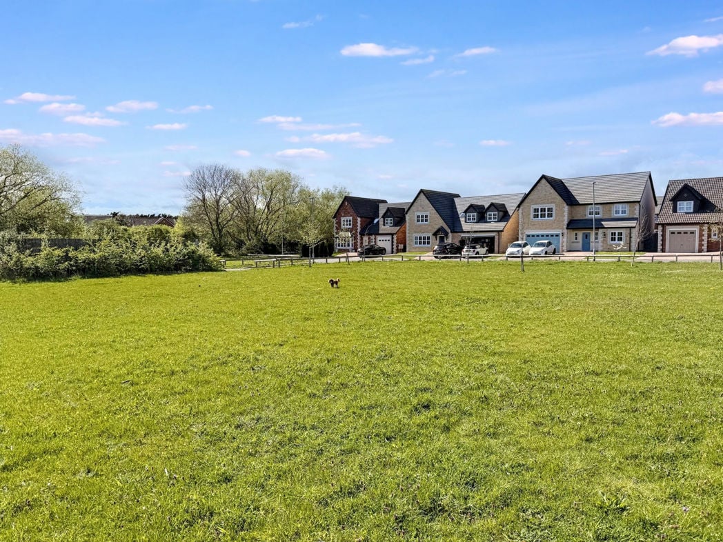 Property image 24 of 24