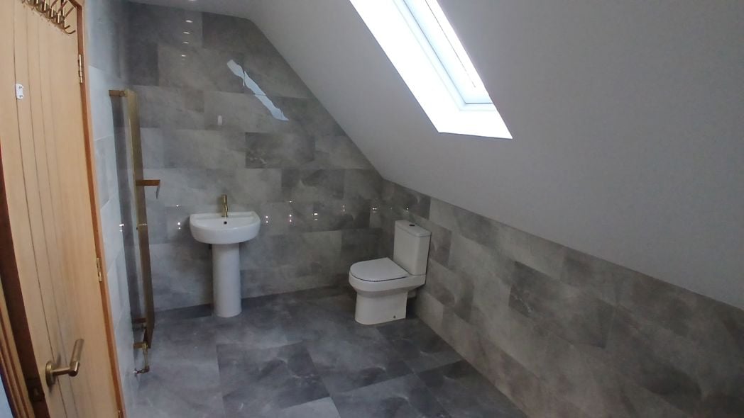 Property image 10 of 13