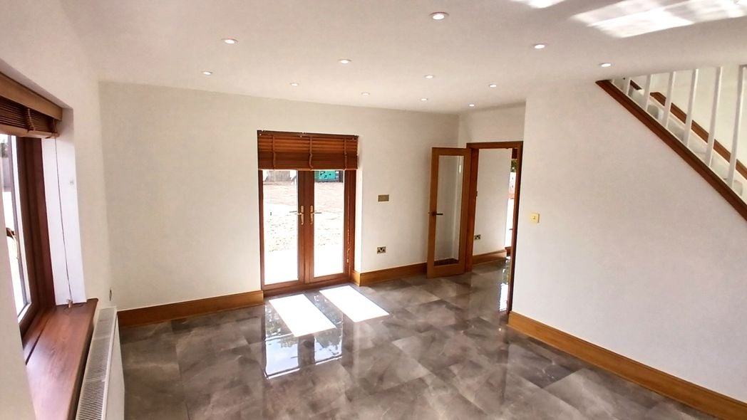 Property image 5 of 13