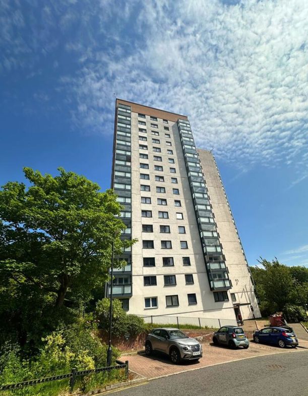 Property image 1 of 18