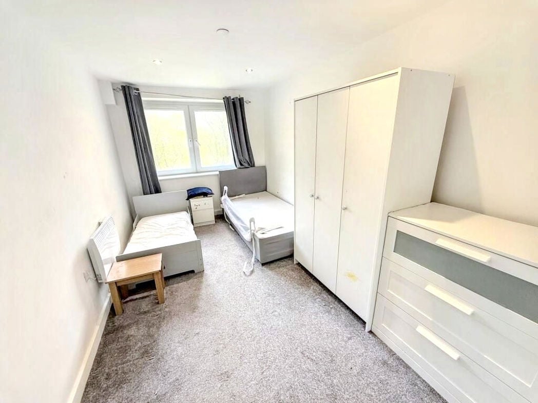 Property image 17 of 18