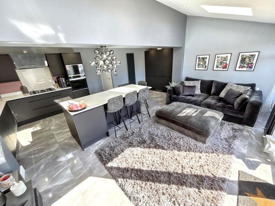 Property image 5 of 22