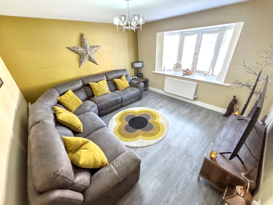 Property image 7 of 22