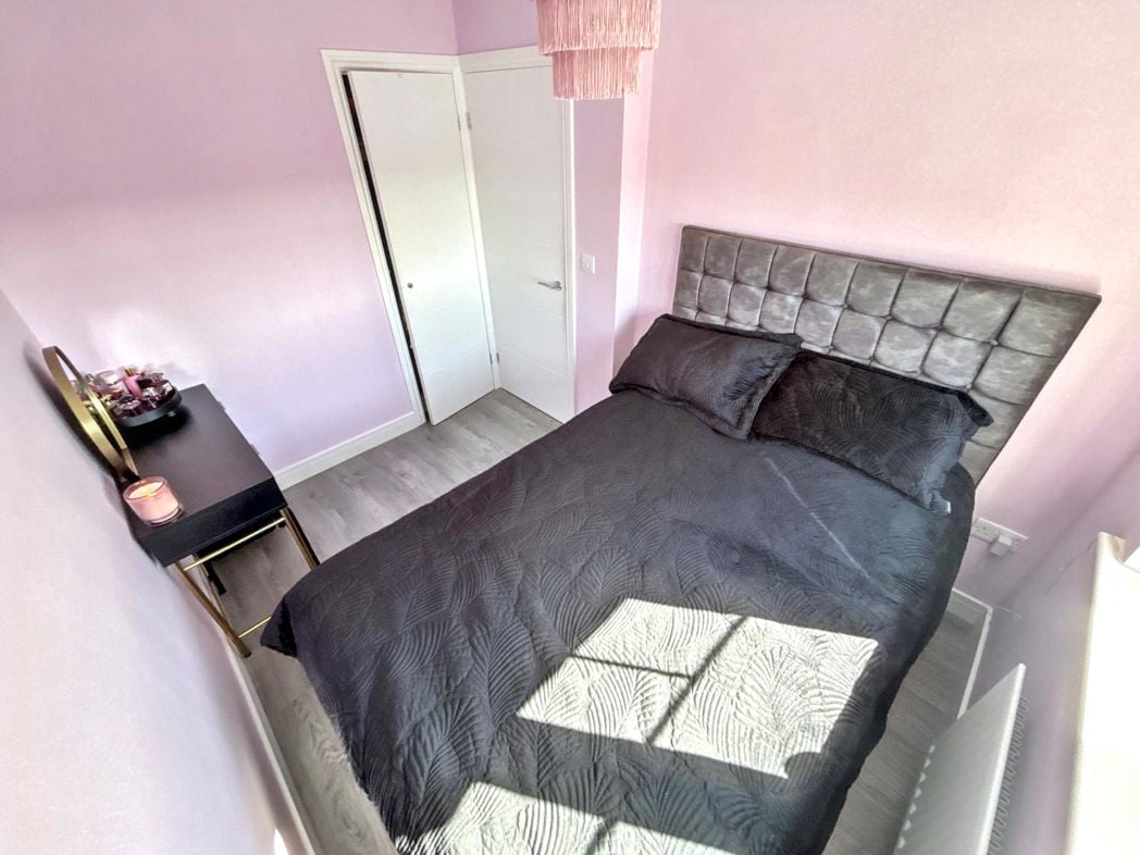 Property image 14 of 22