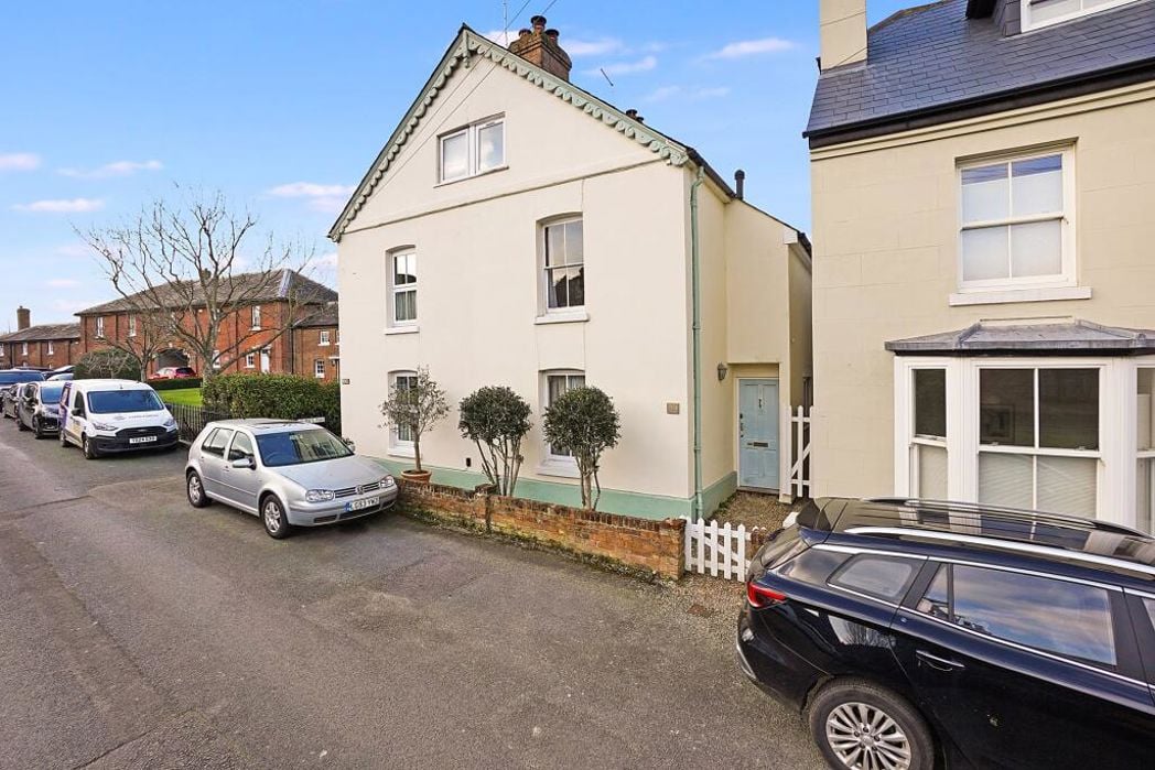Property image 1 of 17