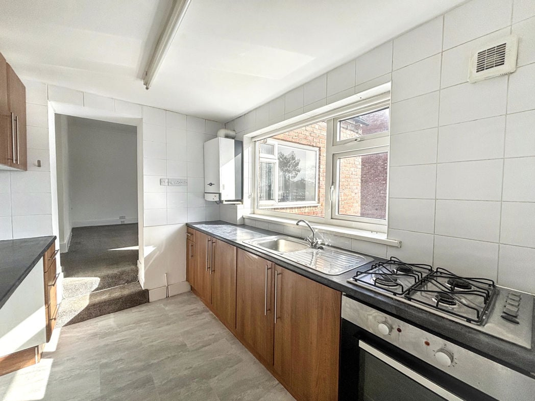 Property image 6 of 13