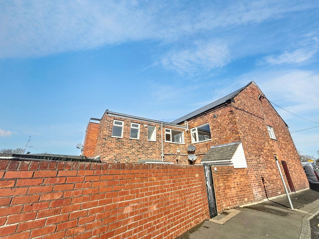 Property image 11 of 13