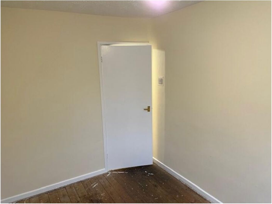 Property image 14 of 17